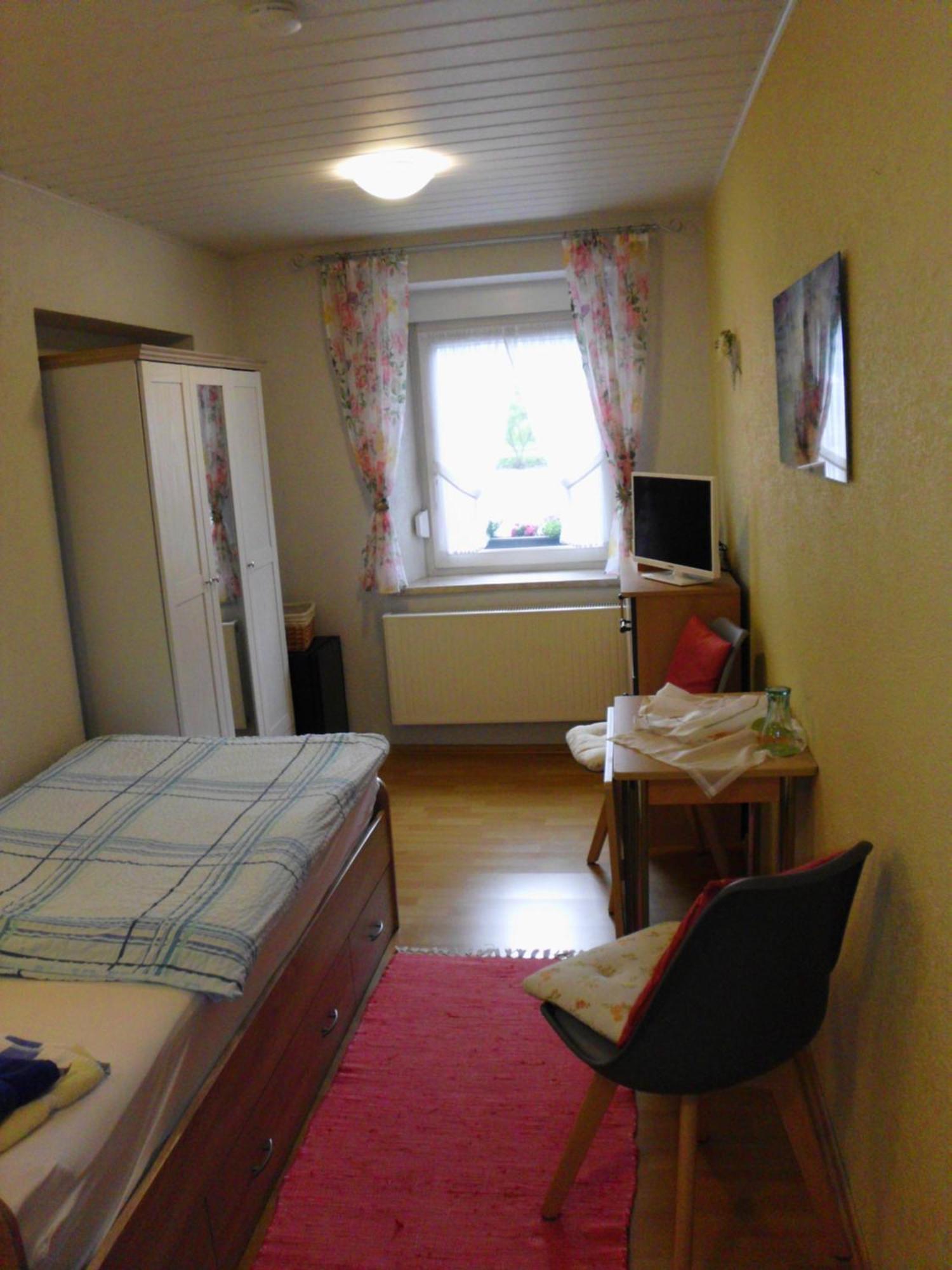 Gaestezimmer Hoffmann Zell an der Mosel Kültér fotó